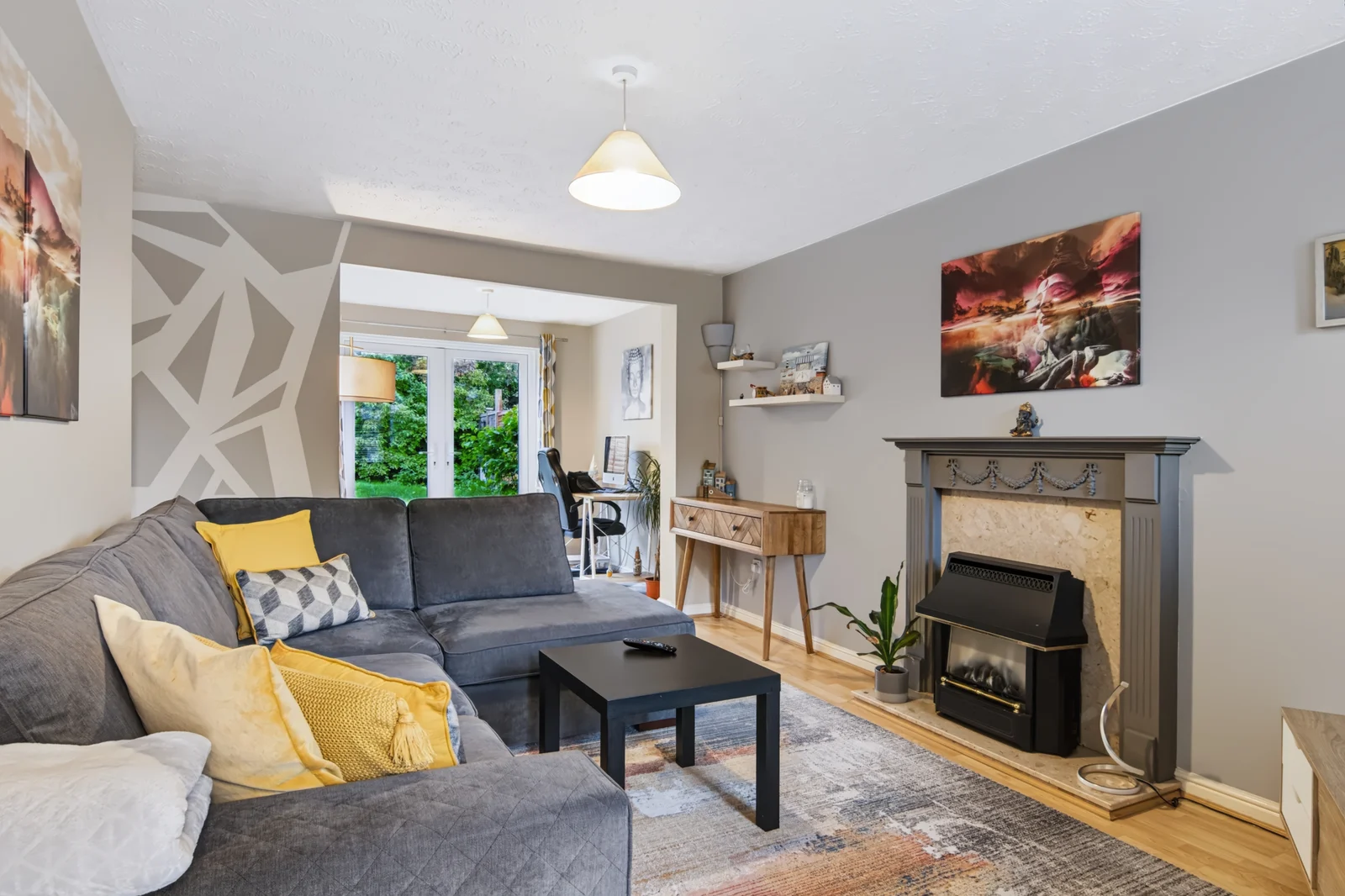 Cloverdale Road, Hamilton, Leicester, Leicestershire, LE5 1UL — photo 2