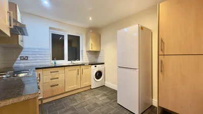 Kirby Road, Leicester, Leicestershire, LE3 6BD — photo 4