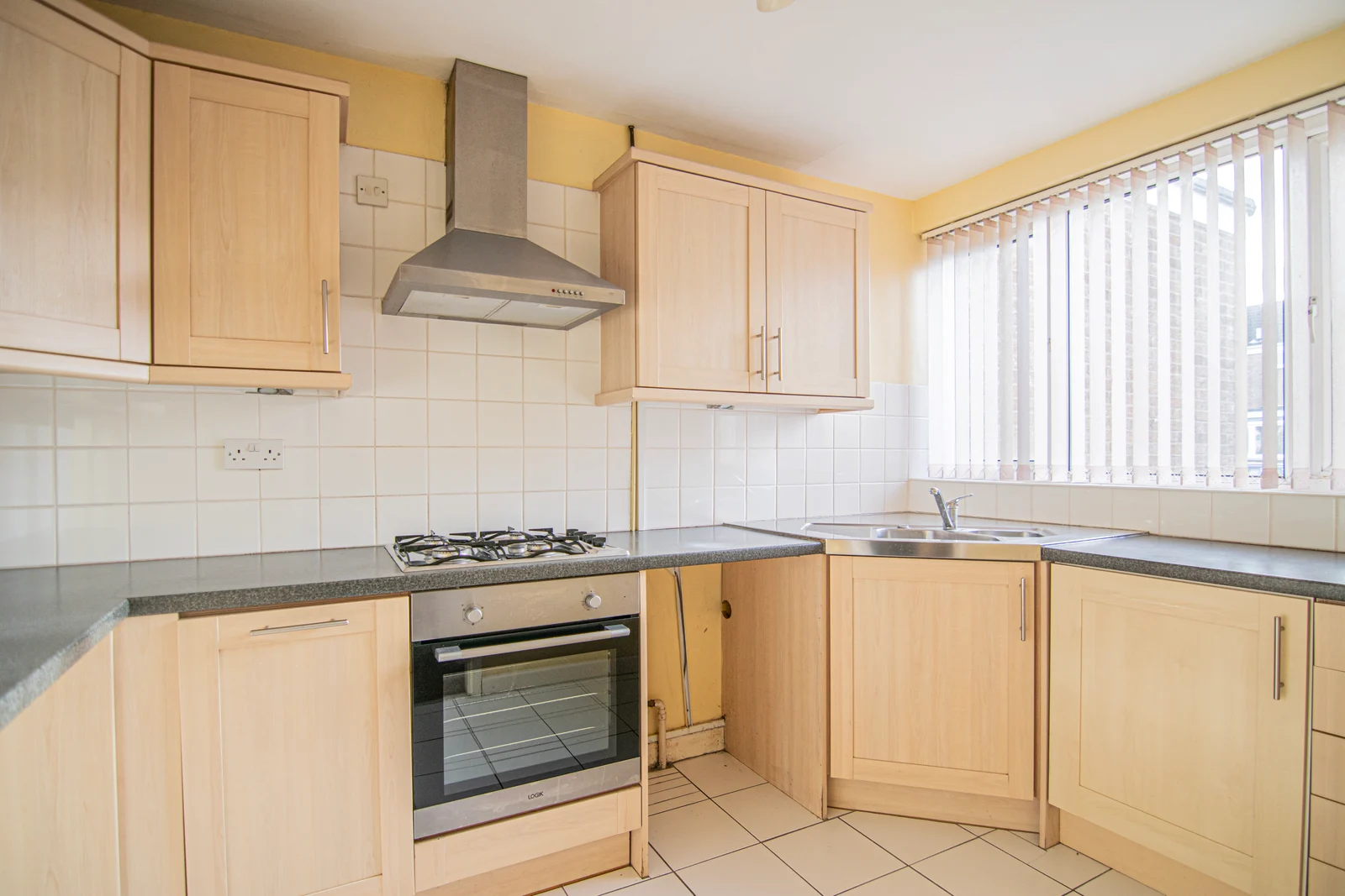 Camborne Close, Wigston Leicester — photo 3