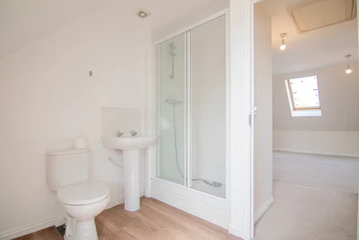 Wickford Close, Leicester, Leicestershire, LE5 0BH — photo 15