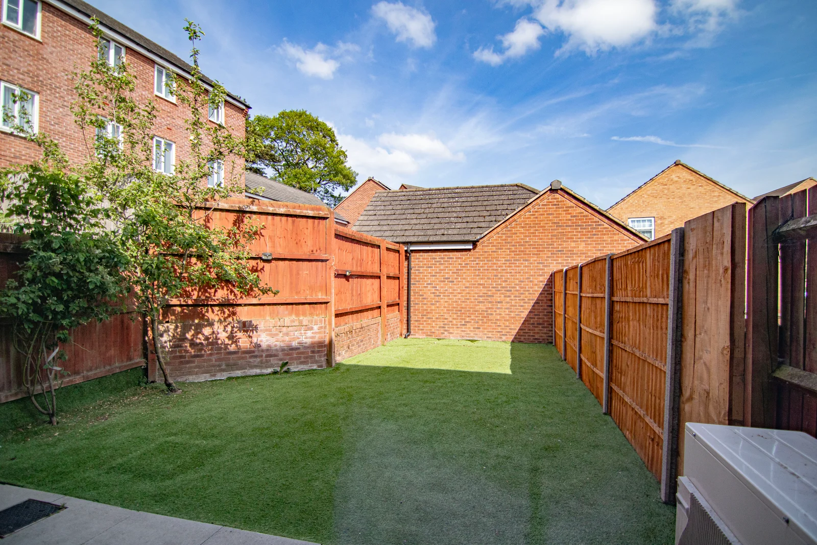 Wickford Close, Leicester, Leicestershire, LE5 0BH — photo 5
