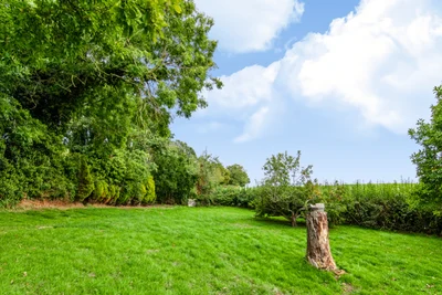 West Winds, County Lane,/Pattingham Lane, Kingswood, Staffordshire, WV7 3AS — photo 18