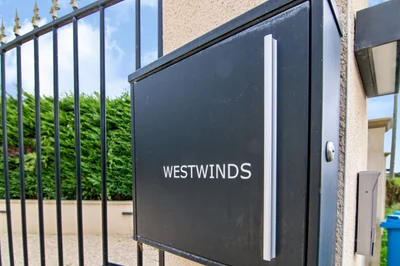 West Winds, County Lane,/Pattingham Lane, Kingswood, Staffordshire, WV7 3AS — photo 4
